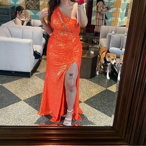orange prom dress!